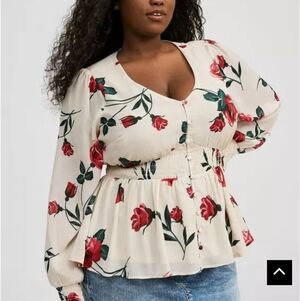 NWOT TORRID 2X ROSE Smocked Waist Blouse